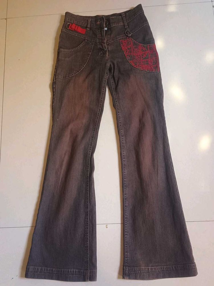 vintage bootcut Jeans with Red Accents