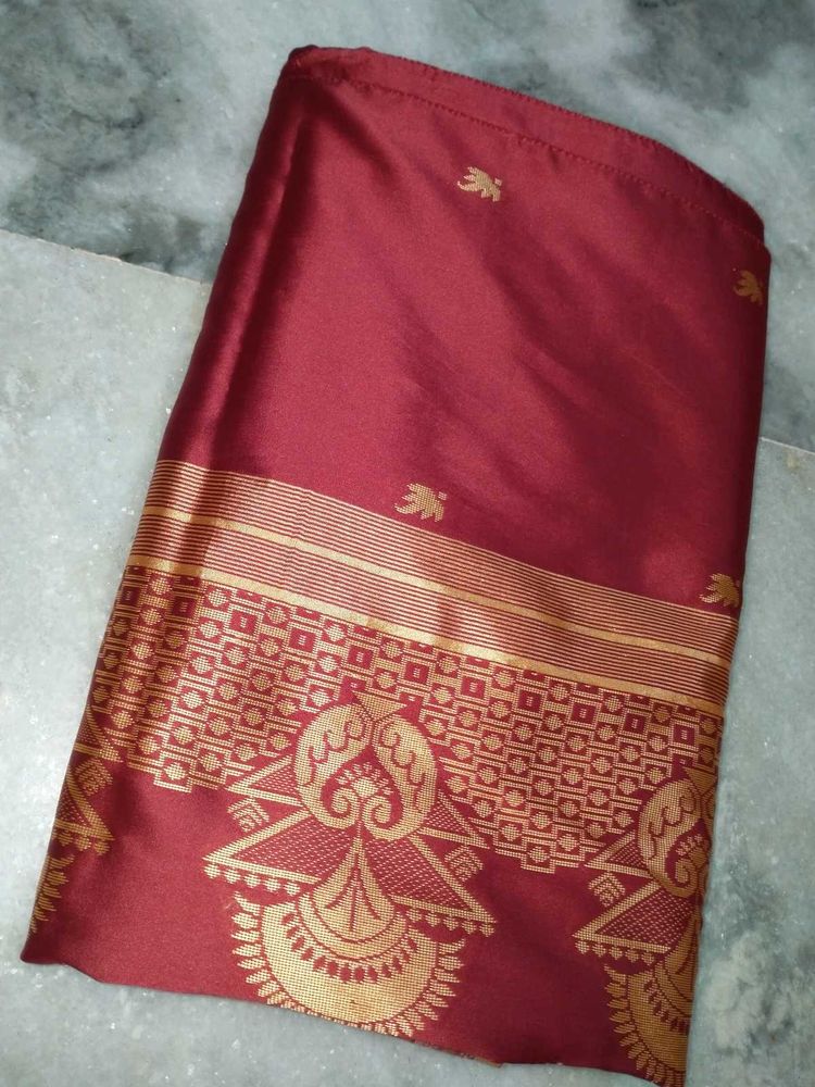 Elegant Maroon Saree