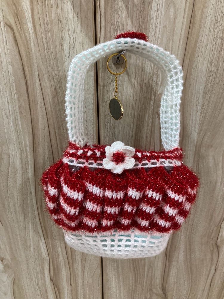 A Beautiful Crochet Handmade Multipurpose Basket