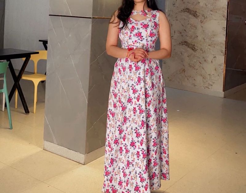 Floral Maxi Dress - Elegant &amp; Stylish