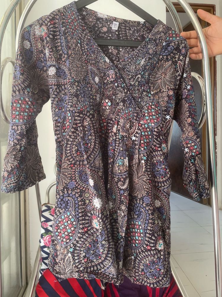 Paisley Print V-Neck Top