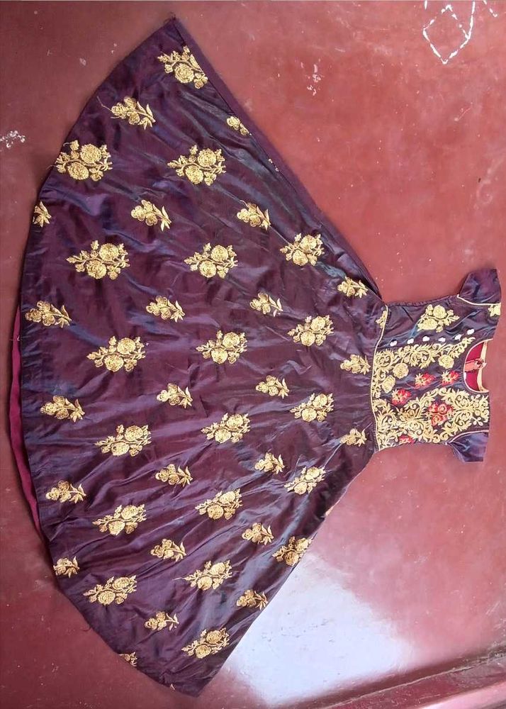 I Selling The Dress Because This Is Very Long