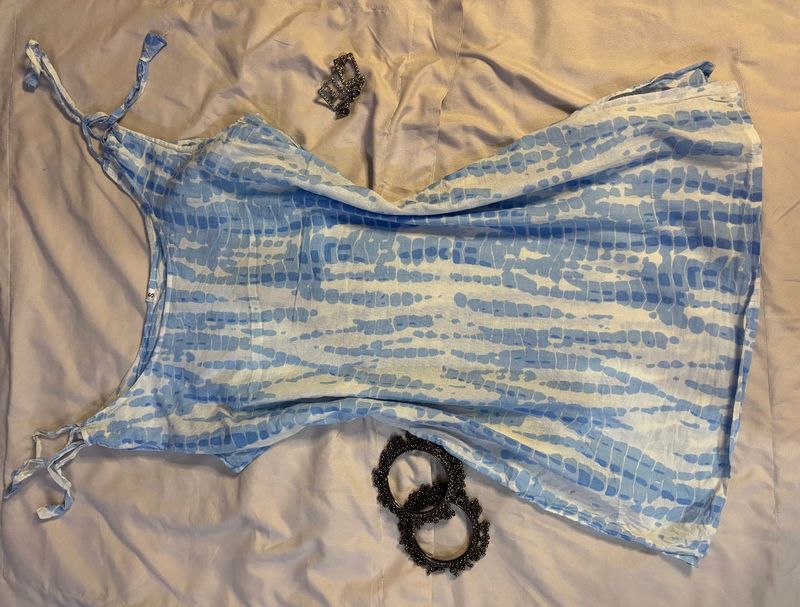 Blue And White Tie-Dye Knot Short Kurti