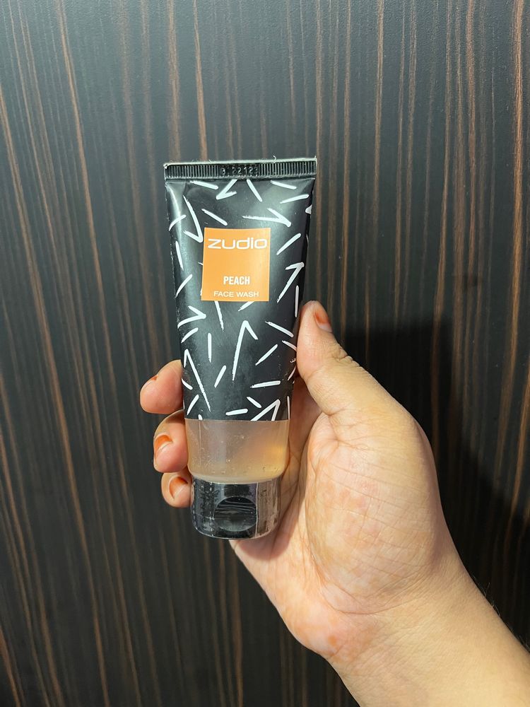 Zudio Peach Face wash