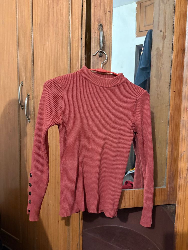 Ribbed Mock Neck Top/sweater
