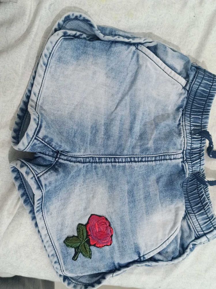 Denim Rose Patch Shorts