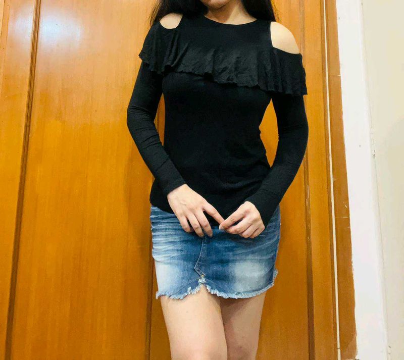 Beautiful Cold Shoulder Ruffle Top