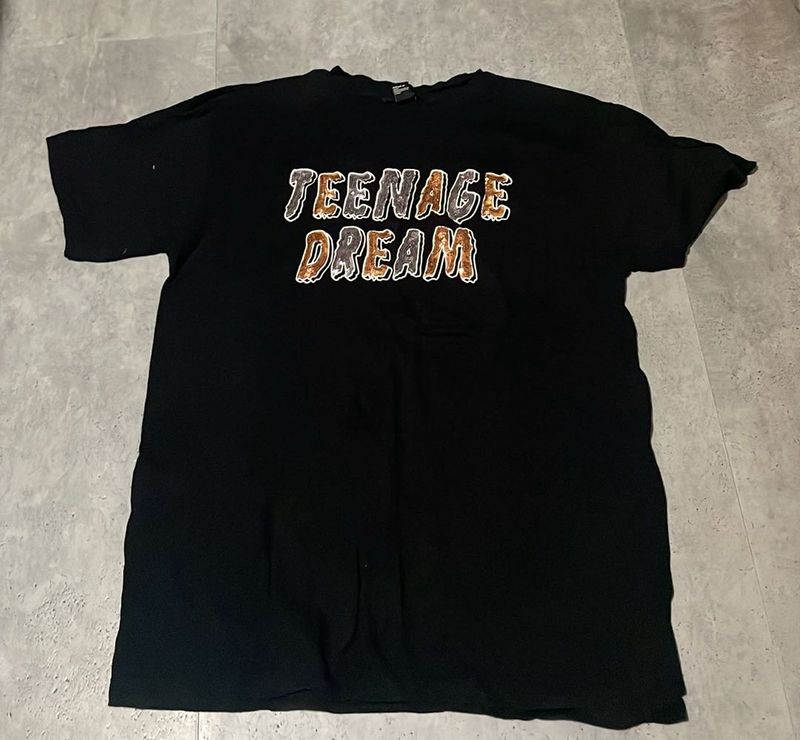 Sequin Oversized Tshirt titled “Teenage Dream”