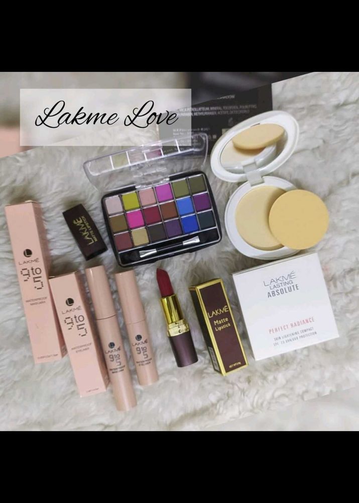 Lakme Combo Set