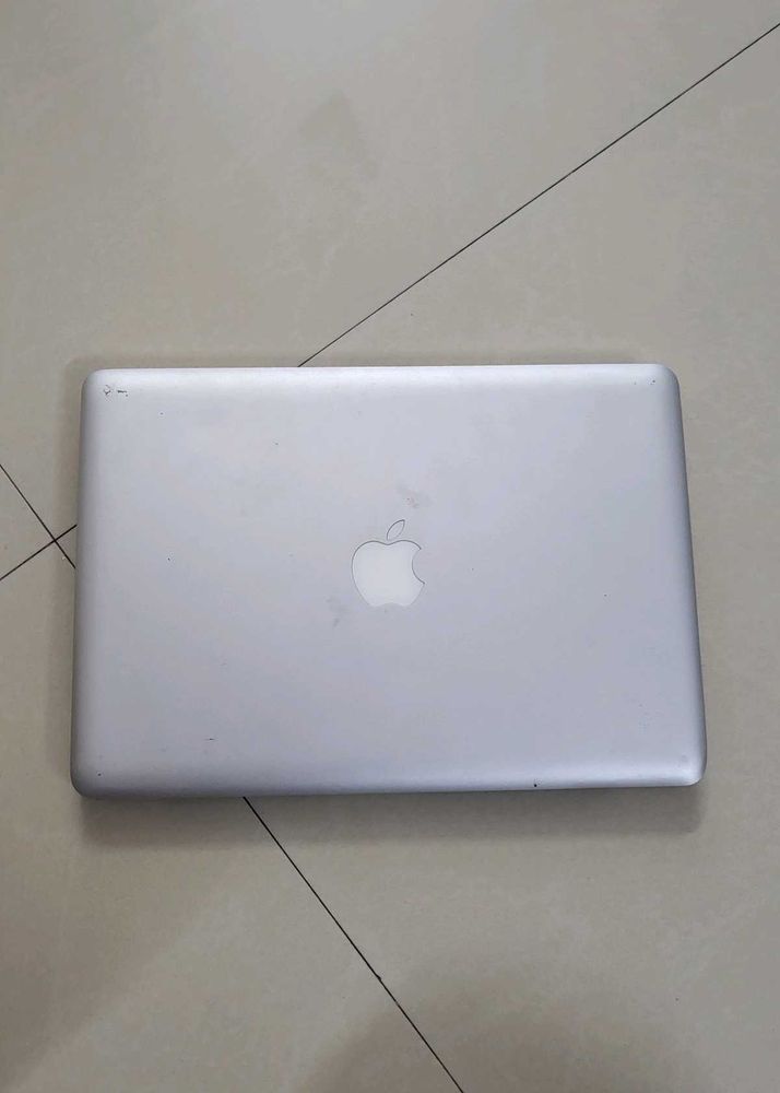 MacBook pro Laptop