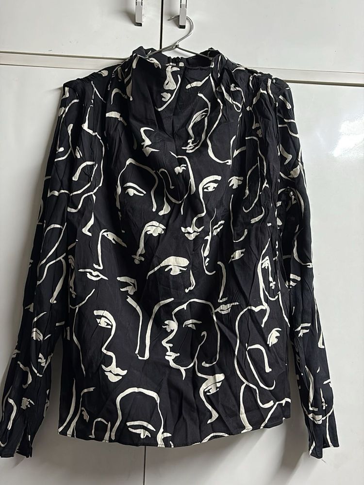 Abstract Face Print Top