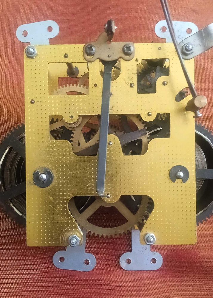 Clock Machine