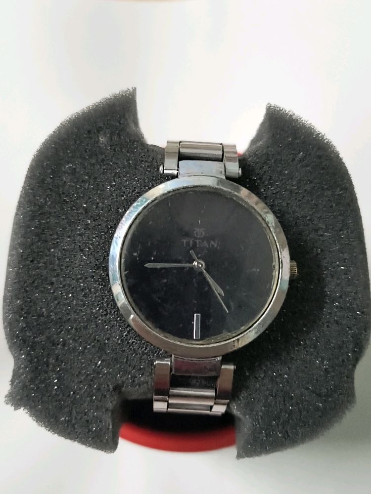 Titan Women&#39;s Analog Watch