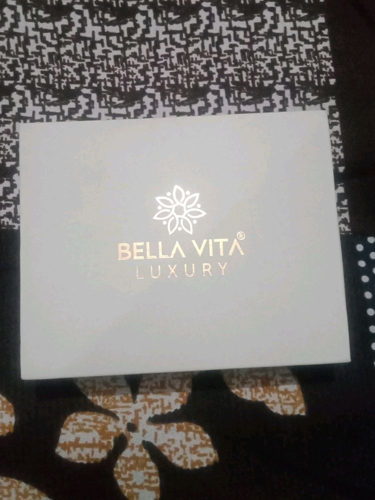 (Jewelry Organiser Purpose)Empty Bella Vita Luxury Perfume Set Box. Can be Used For Jewelry Organization Or Gifting Purposes