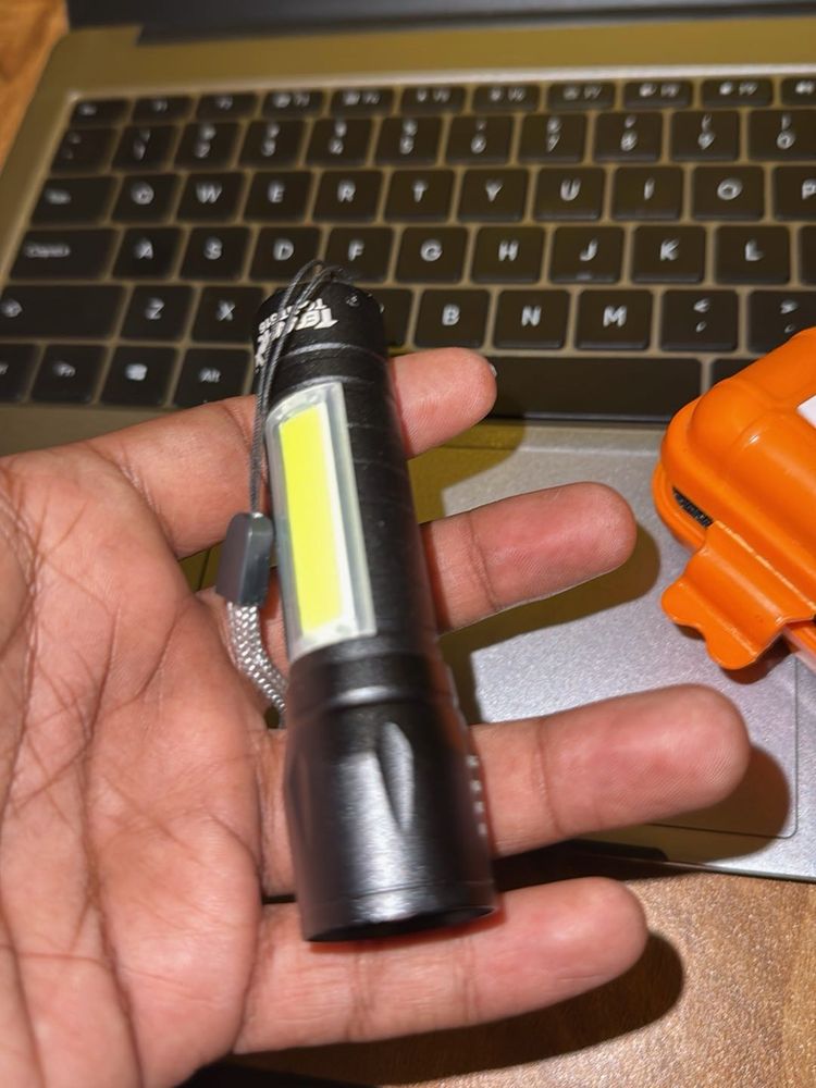 miniature LED Flashlight