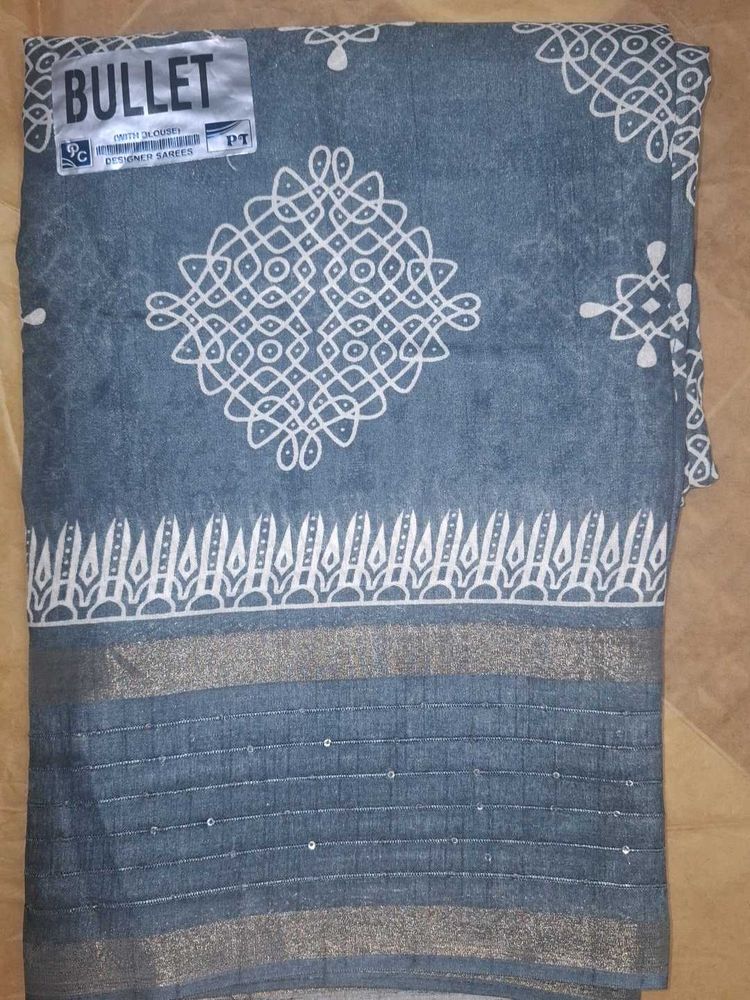 Elegant Grey Saree