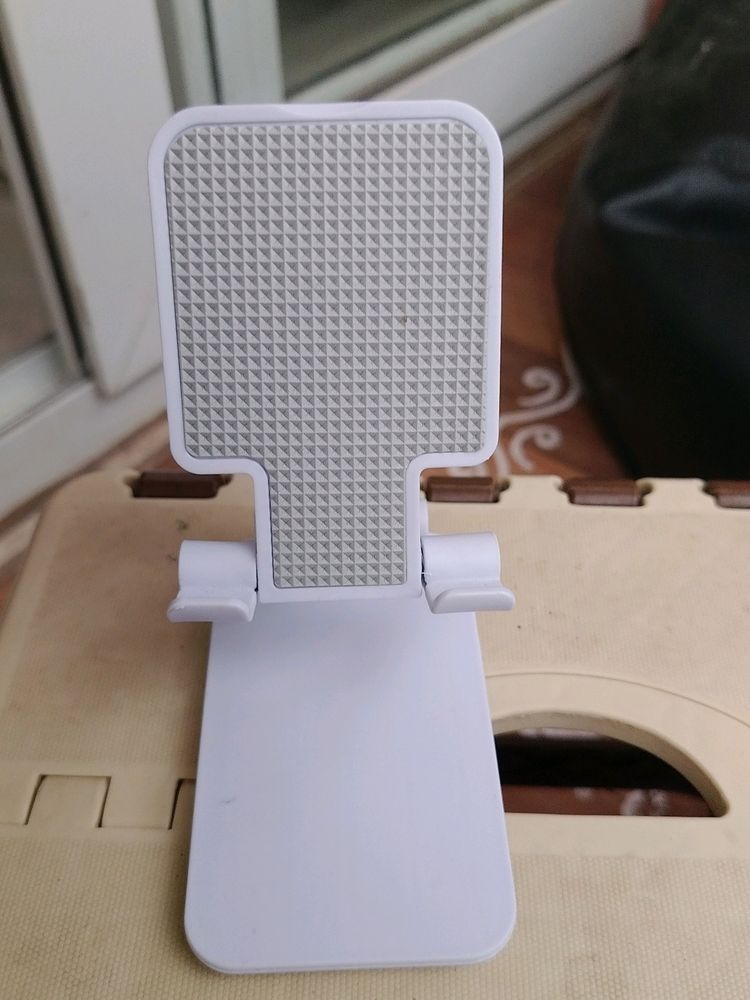 Adjustable Mobile Stand.