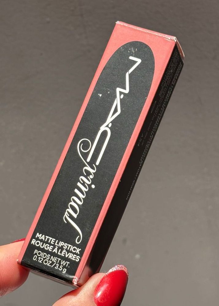 MAC Maximal Matte Lipstic Sweet Deal