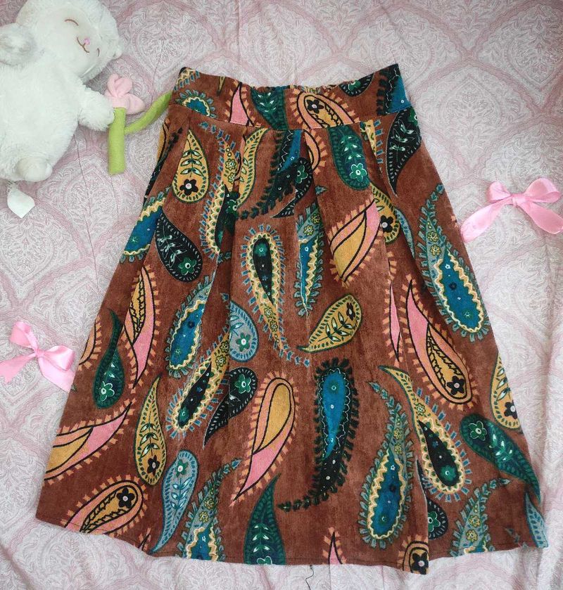 Paisley Print Skirt - Size (S, M)