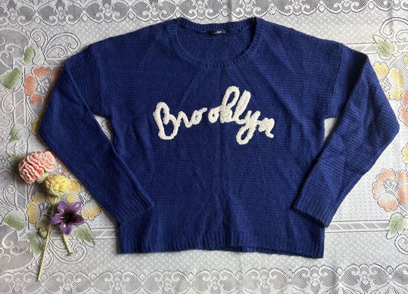 y2k aesthetic baggy Brooklyn Sweater