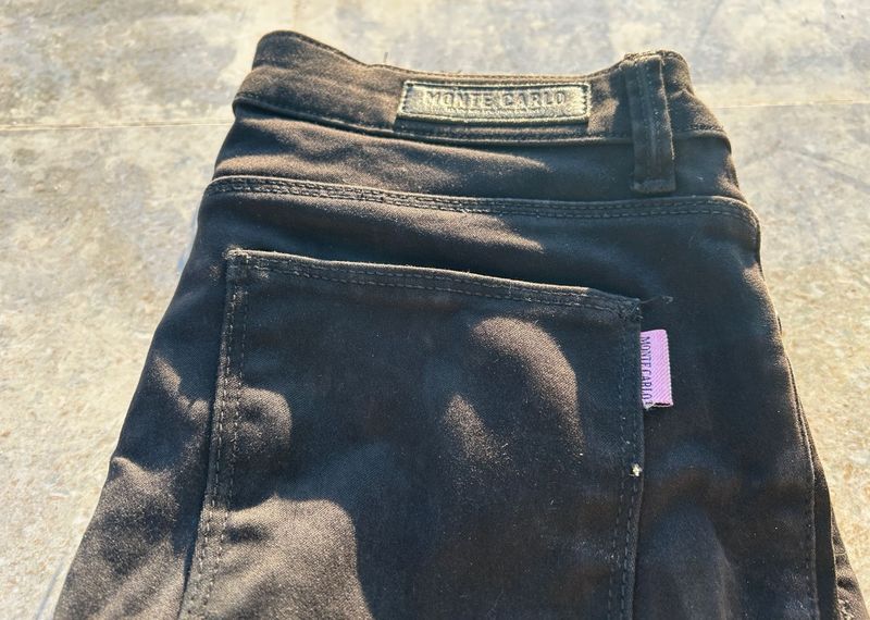 Black Jeans