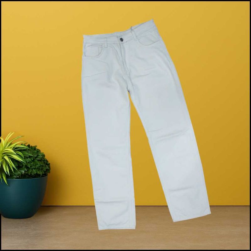 women White Straight Jeans size 30 (O-51)