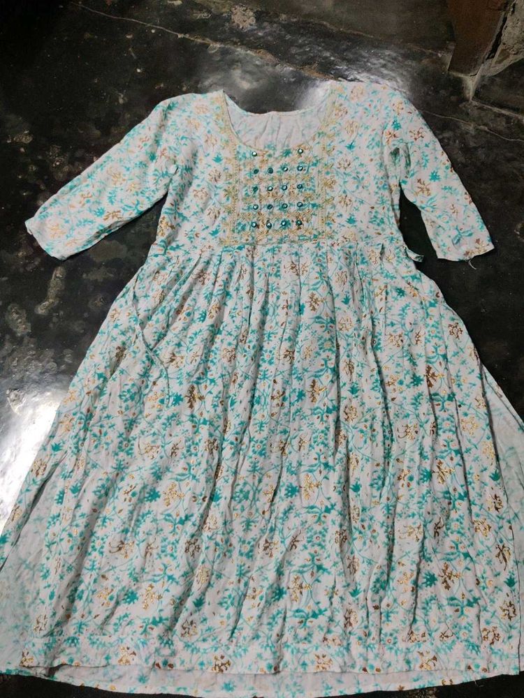 white sea green kurti