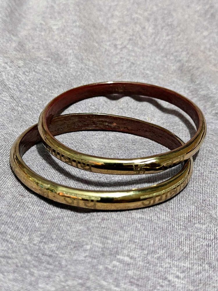 Gold Bangle Set