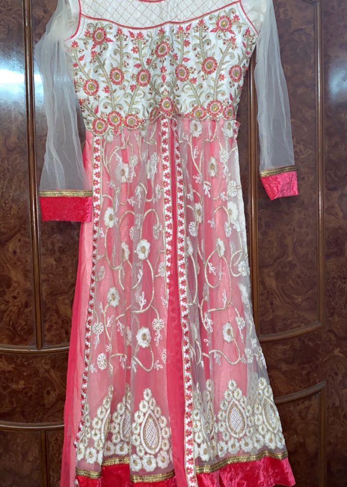 Beautiful Dress🌸💗