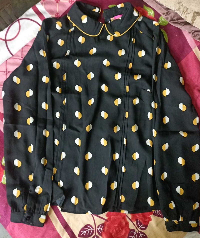 Vintage Polka Dot Top with Front Bow 🎀