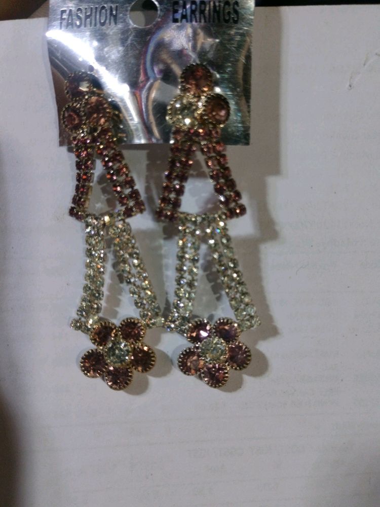 Marry Pink  And White Stone  In Jarkin Nags Earrin