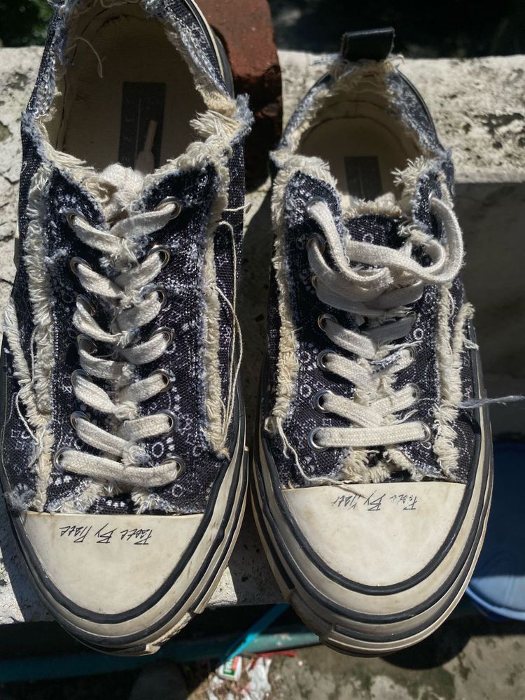 Converse