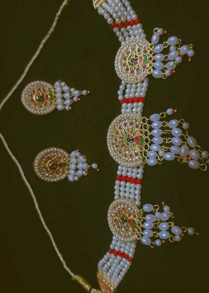 Pearl Necklace Set