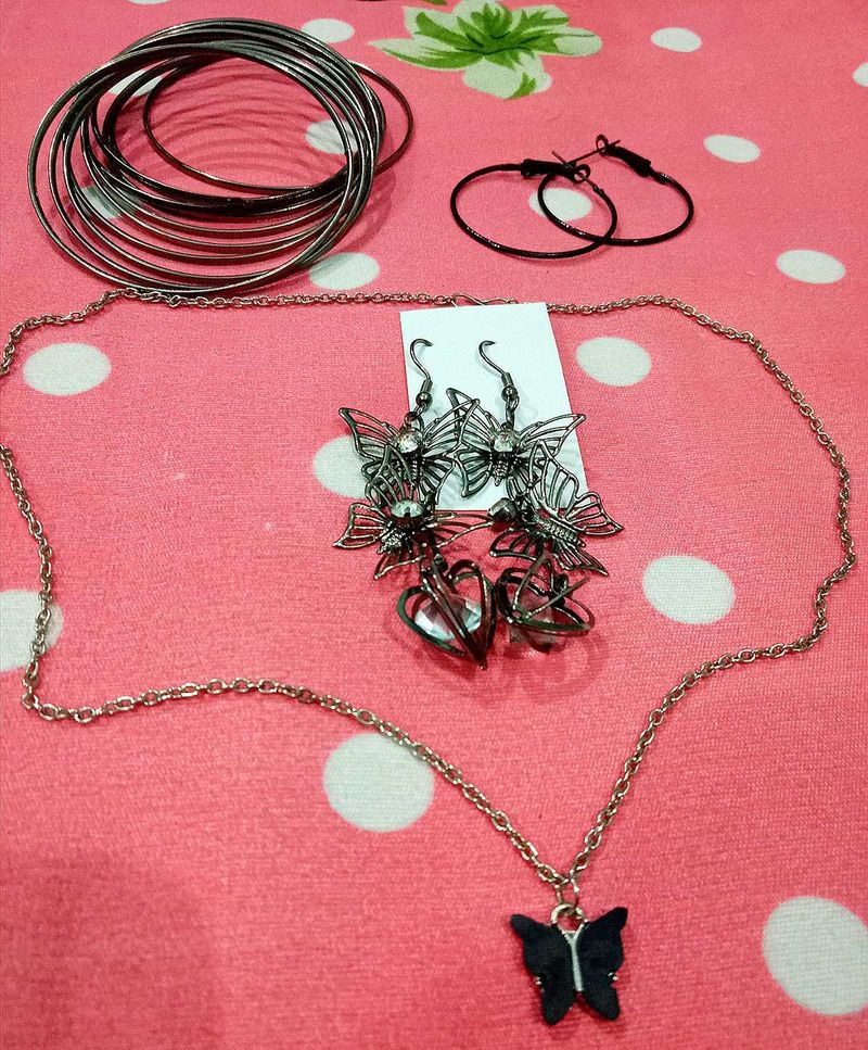 Black Jewellery Set