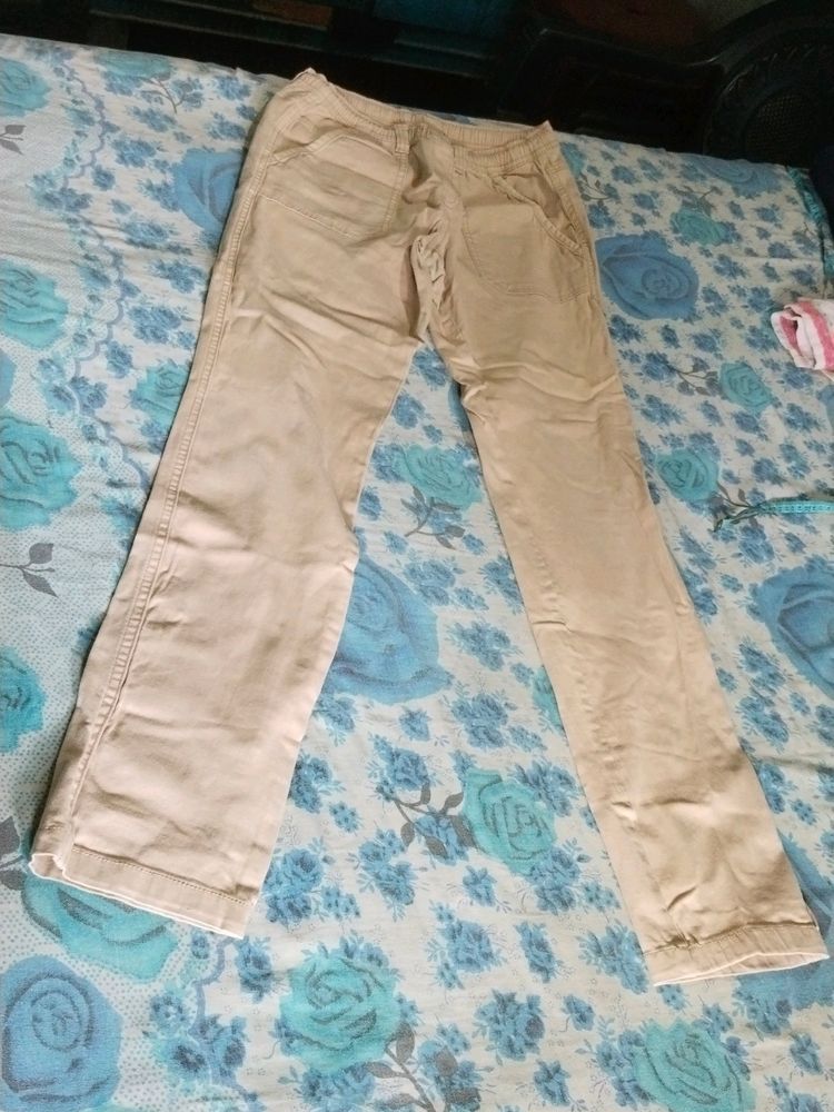 Women And Girl Jins Super Cargo Look