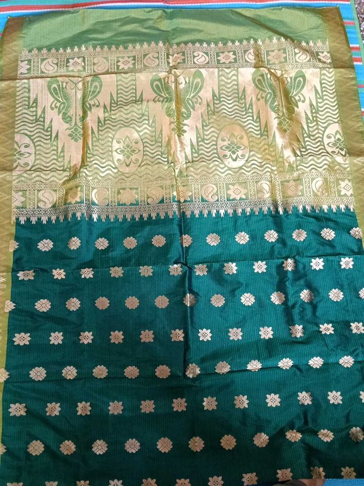 Elegant Green &amp; Gold Saree