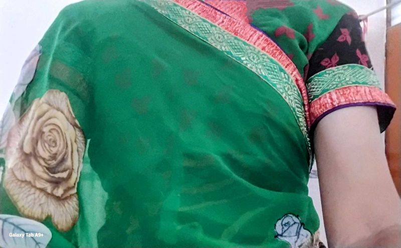 Green Floral Print Saree