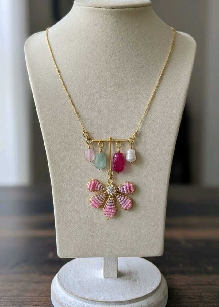 Flower Pendant Necklace