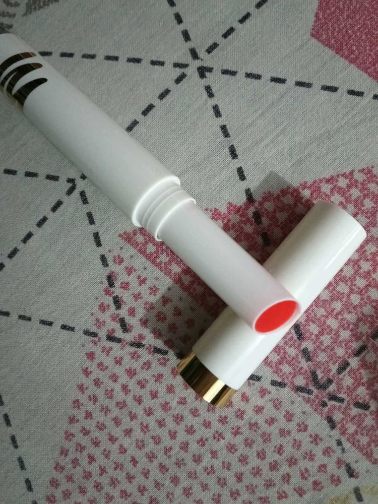 Myglamm LIT Lipbalm