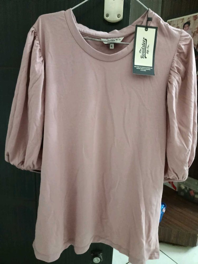 Roadstar Top