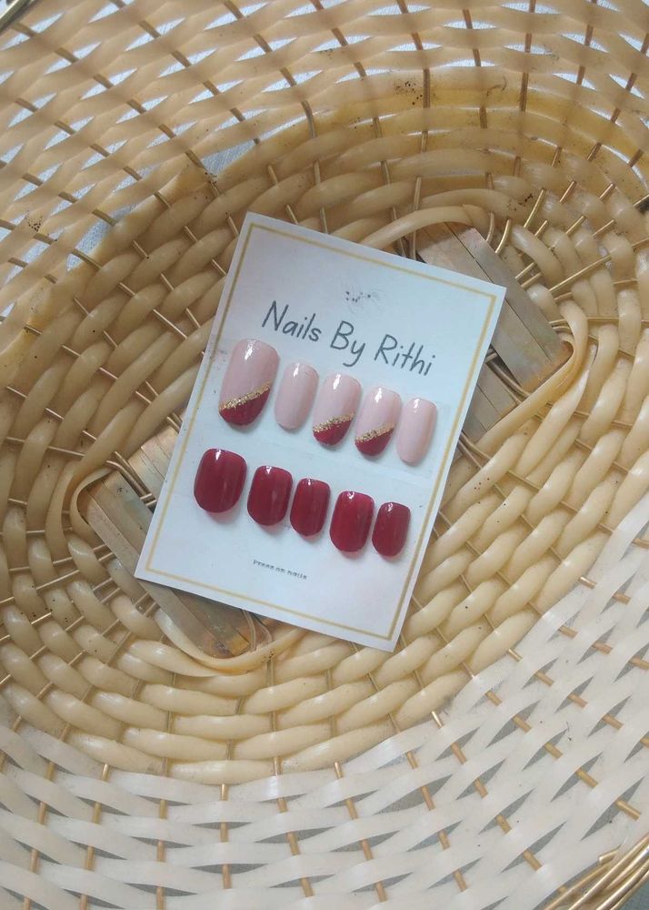 Press-On Nail Set