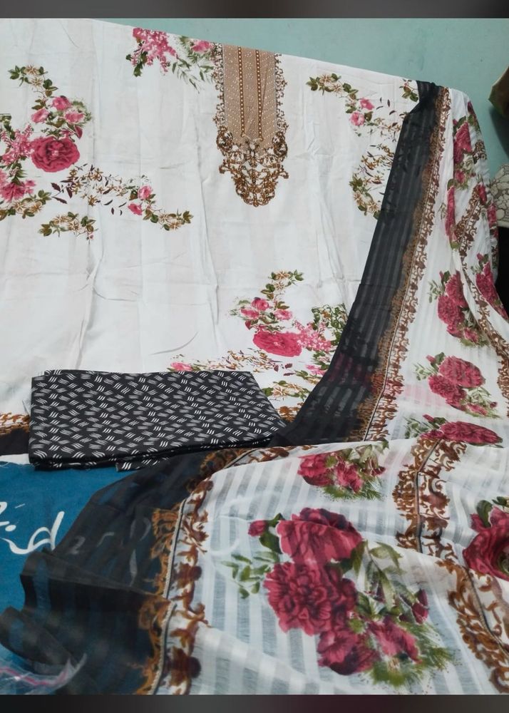 Floral Print Unstitched Salwar Kameez