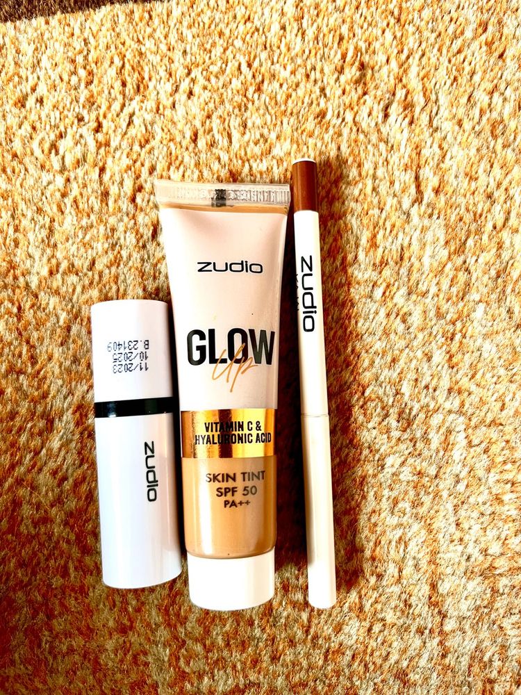 Zudio Makeup trio