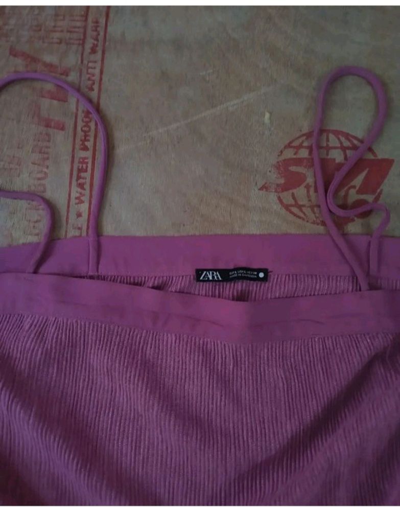 Brand—Zara, size—free