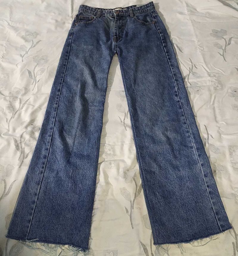 NEW BAGGY BLUE JEANS