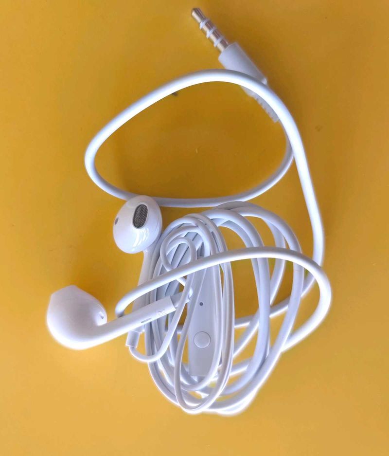 VIVO earphone new