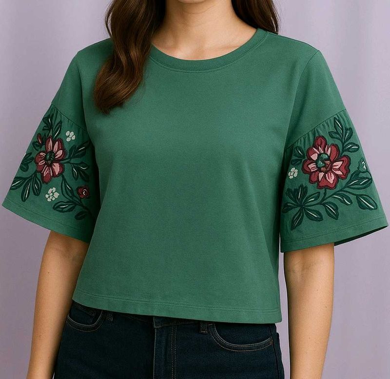 Green Floral Sleeves Solid Top