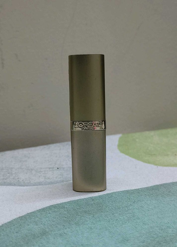 Loreal Lipstick Peach Fuzz