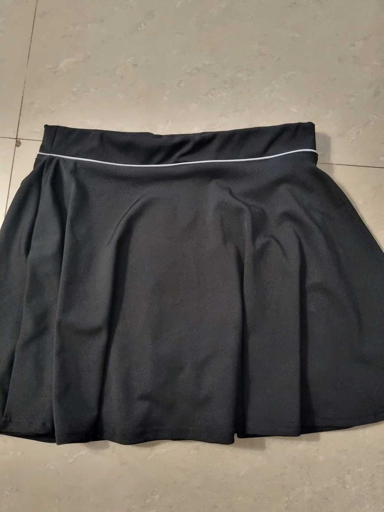 Plain Black Skort - Versatile and Stylish