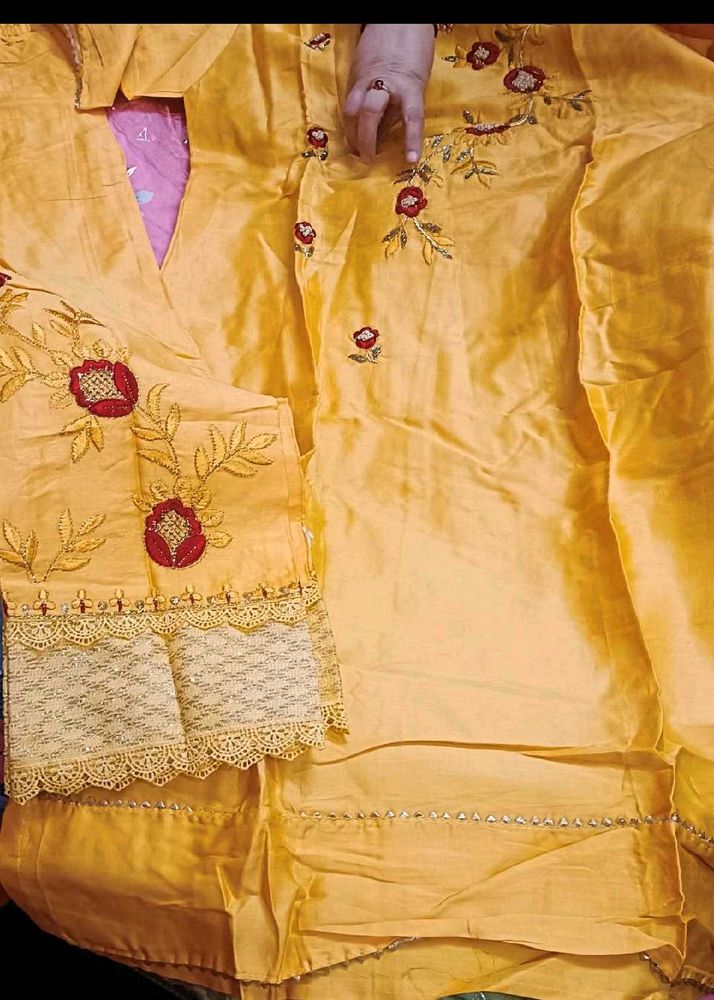 Elegant Embroidered Kurta Set